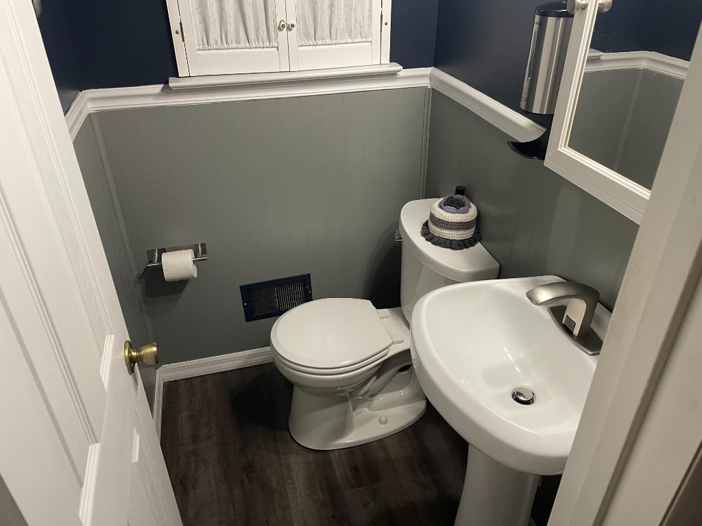 Two bath LVP floors